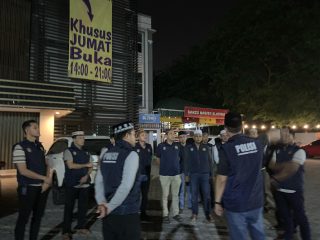 Ditreskrimsus Polda Aceh Kembali Gelar Sahur on The Road, Sasar Tukang Becak hingga Pemulung