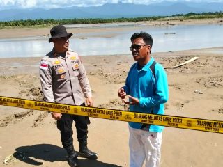 Keuchik Desa Gunong Cut Ingatkan Warga Waspada Terhadap Dugaan Semburan Gas di Pinggiran Sungai 