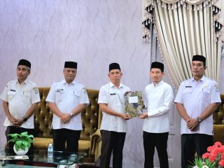 Tarmizi, SP Serahkan 3 SK PLT Posisi Strategis 