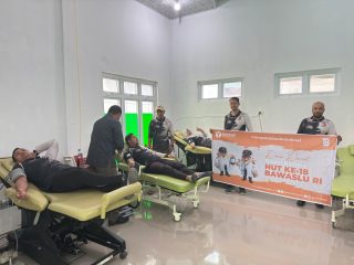 Sebagai Wujud Kepedulian, Bawaslu Aceh Barat Gelar Bakti Sosial Donor Darah