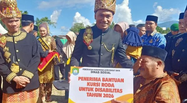 Meriahkan HUT RI ke -81, Bupati Safaruddin Ajak Warga Kibarkan Bendera Merah Putih