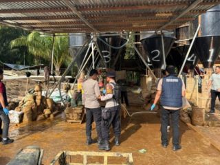 Polres Abdya Turun Kelokasi Tambang Rakyat di Desa Blang Dalam, Ingatkan Ancaman Banjir 