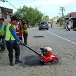 PUPR Aceh Barat Kebut Perbaikan Jalan Rusak