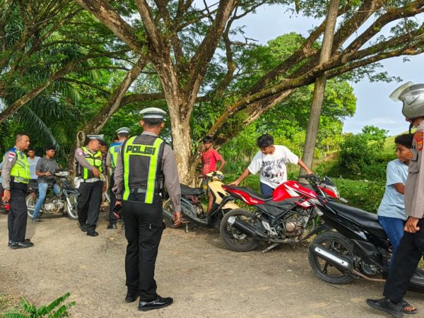 Polisi di Aceh Barat Tertibkan Kendaraan Berknalpot Brong di Kaway XVI
