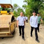 Bupati Tarmizi bersama Dinas PUPR Tinjau Lansung Progres Pembangunan Jalan Di Kecamatan Kaway XVI dan Pante Cermen 
