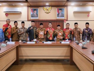Lunasi Temuan Inspektorat, Dua Keuchik di Aceh Barat Kembali Aktif
