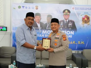 Kapolres Aceh Barat Motivasi Santri Dayah Ruhul Qur’ani, Dorong Generasi Muda Berani Raih Cita-Cita